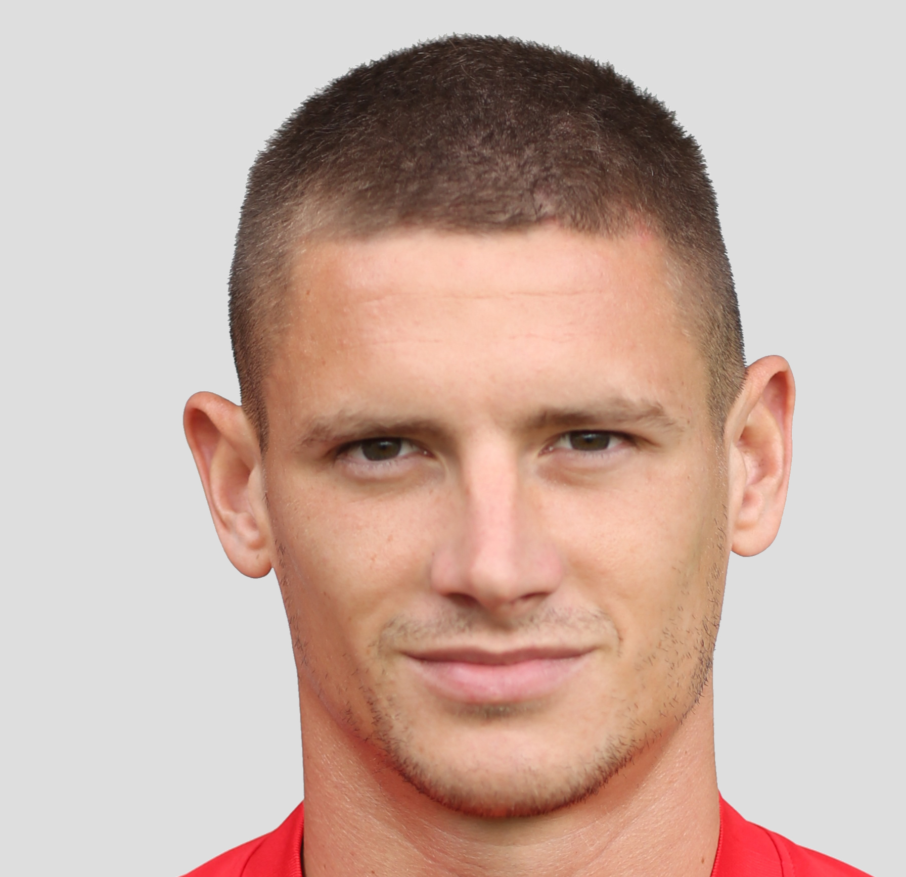 https://img.nanids.com/img/football/player/b4e4329b846a355a66f3e83626b2a86a.jpg